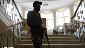 В Донецке  перекрыли ряд кварталов и до сих пор захвачено облуправление МВД
