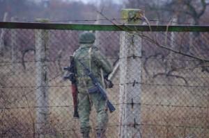 Боевики обстреляли позиции украинских военных близ луганского аэропорта