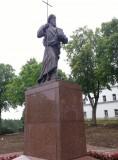 Запорожцы установили памятник апостолу Андрею в России