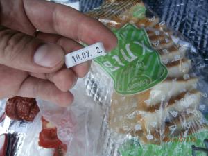 Семья из Запорожья получила неприятный сюрприз в виде испорченного хлеба – фото