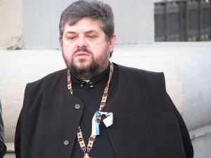 Похищенный священник из Донецка освобожден