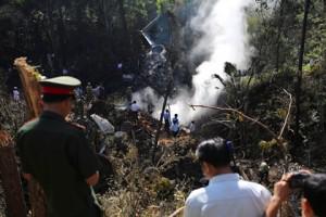 На Тайване разбился пассажирский самолет: 51 человек погиб, еще 7 ранены