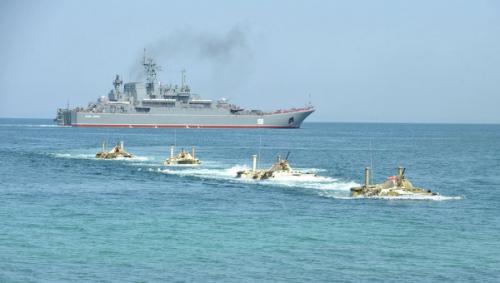 Россия начала военные учения в акватории Черного моря