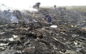 Боевики заявляют об обнаружении «черных ящиков» на месте крушения «Боинга» на востоке Украины