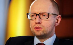 Яценюк: Украина не объявила дефолт и никогда его не объявит