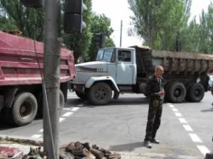 Террористы захватили Центр оперативного реагирования милиции в Донецке