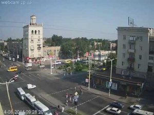Как столкнулись три маршрутки в Запорожье — уникальное видео