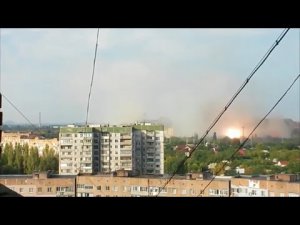 Обстановка в Донецке: вновь обстреляны жилые кварталы — видео