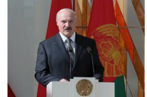 Лукашенко отказался поддержать продуктовые санкции России