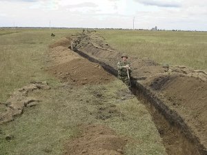 В Мелитополе роют окопы