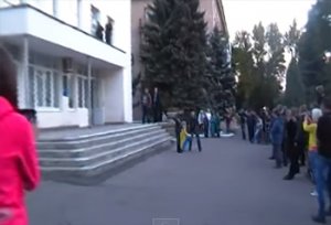 Ждановка освобождена: как снимали флаг Украины — видео
