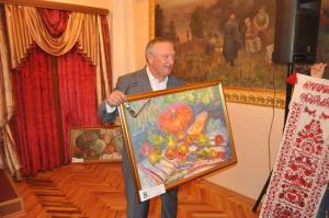 Запорожский губернатор купил картину за 2 тыс. грн на благотворительном аукционе (Фото)