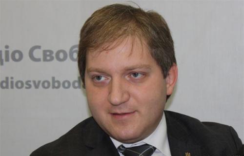 Яценюк и Турчинов понимали, что будут топить Украину в крови - дипломат Волошин