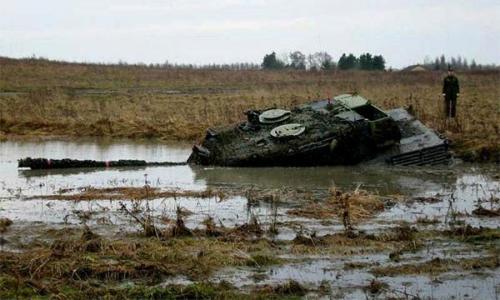 Антифашисты подбили немецкий танк «Леопард»