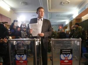 Pro-Russian rebels name leader in Ukraine as crisis deepens