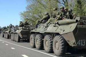 НАТО: российская бронетехника пересекла украинскую границу