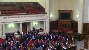 Сегодня парламент будет работать до тех пор, пока не сформируется новый Кабмин, — Гройсман