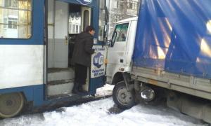 Противники Яремы вновь перекрывали Крещатик