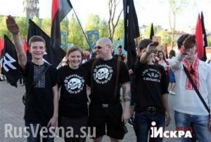 Разведка ДНР: Мариупольцы будут резать фашистов в каждой подворотне