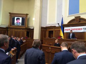 60-й день. На руках Нади Савченко не осталось живого места для капельниц