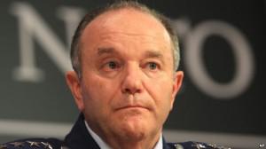 Breedlove: West shouldn’t rule out sending arms to Ukraine