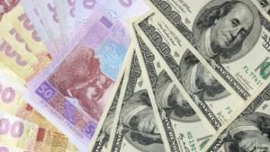 Курс доллара на «черном» рынке достигает 30 гривен