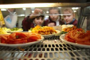 В Запорожье дети участников АТО могут бесплатно питаться в школах