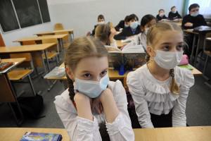 Грипп атакует: в Киеве закрыли 15 школ