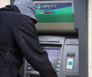 В столице опытный вор за пару минут подобрал PIN-код для чужой банковской карты