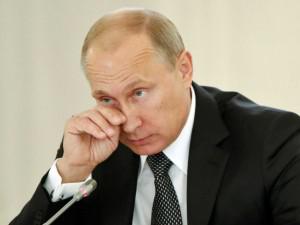 Россия не может позволить себе платить зарплату госслужащим