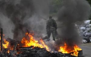 Террористы разгромили мост в селе на Донетчине