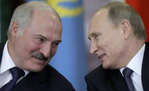 Путин вручил Лукашенко орден Александра Невского за «ЕЭП и Евразийский союз»