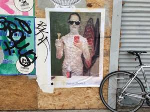 Уличные художники обсмеяли любителей «яблока»