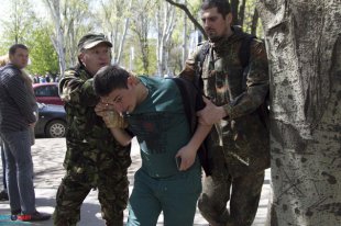 Появилось видео потасовки на антиправительственном митинге в Запорожье