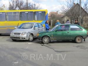 В Мелитополе дама за рулем подрезала «Таврию»