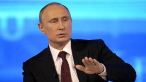 Путин успокоил жителей Ростова, что войны у них не будет