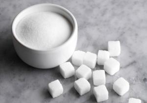 В Украине повысили минимальные цены на сахар на 36%