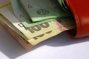 Задолженность по зарплатам на 1 апреля составила 1,6 млрд гривен