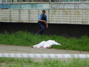 в Запорожской области военный выпал из окна из-за взрыва гранаты