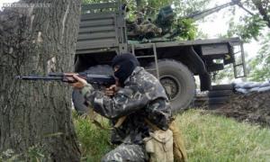 Боевики в промзоне Донецка маскируют пригнанную «парад» на  военную технику - Тымчук