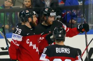 Канадская сборная по хоккею победила российскую с разгромным счетом
