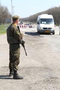 Трасса из Донецка в Мариуполь стала открытой для движения транспорта