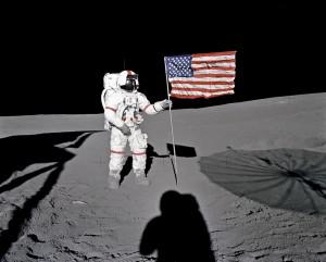 Россия сомневается в том, что американцы были на Луне