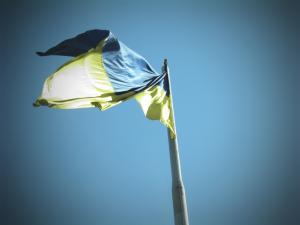 В Запорожье каратели подняли национальный флаг Украины