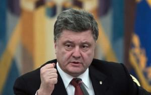 Порошенко поручил СНБО исключить фамилии журналистов ВВС из санкционного списка