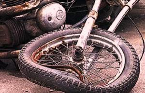 Смертельное ДТП в Запорожской области: мотоциклист врезался в припаркованное авто