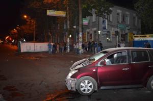 ГАИ опубликовала фото перевернутой маршрутки в Запорожье