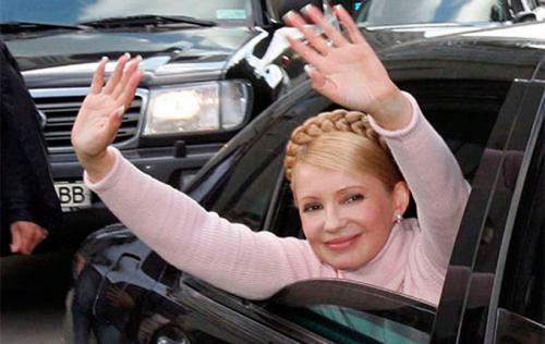 Тимошенко таки ездила на украденном у Януковича автомобиле