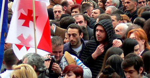 В Грузии нападают на офисы партии Саакашвили