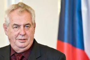 Президент Чехии заявил об «организованном вторжении» беженцев в Европу